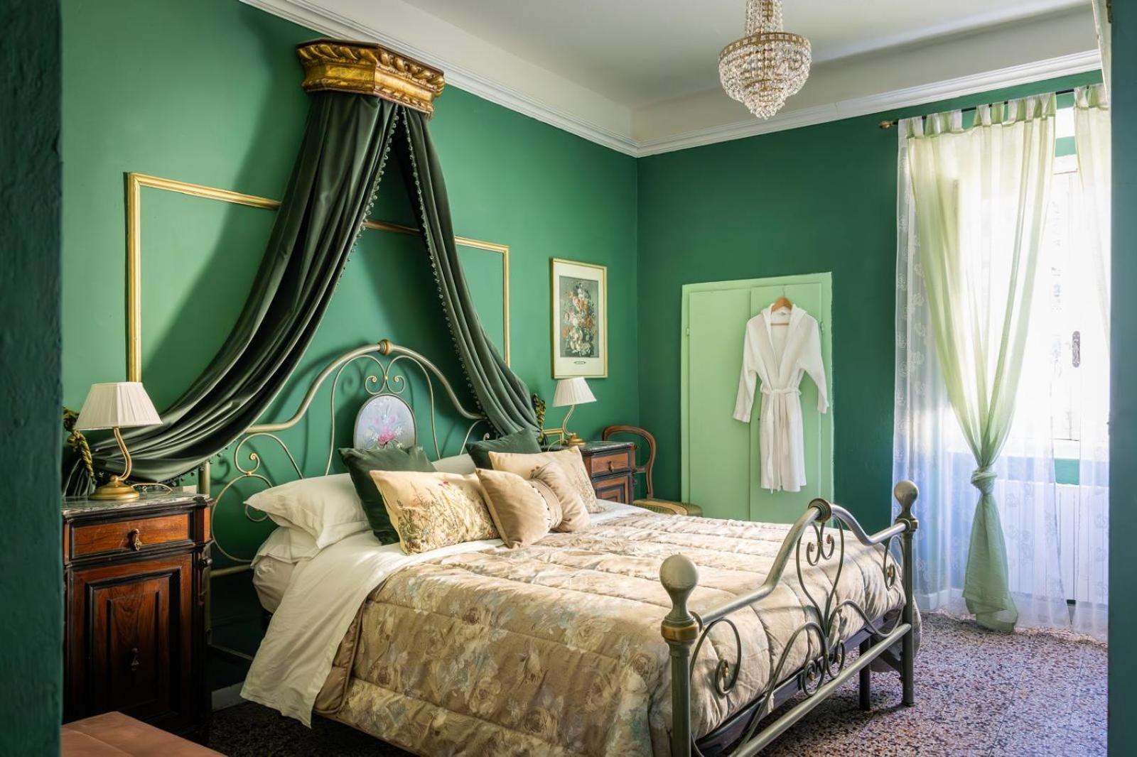 La Foresteria Di Palazzo Picedi Benettini Сарцана Экстерьер фото